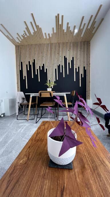 Luxury 2 Bed Duplex Apartment By Yo Room! - Leicester City- Free Parking Kültér fotó