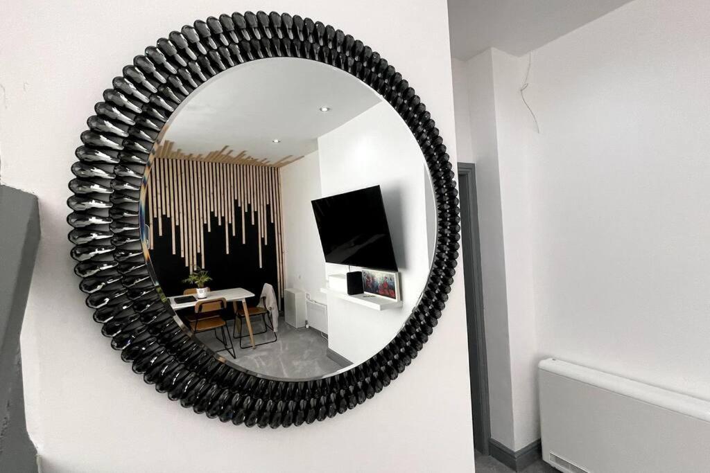 Luxury 2 Bed Duplex Apartment By Yo Room! - Leicester City- Free Parking Kültér fotó